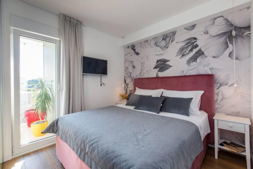 Apartman Anja, Apartman S Pogledom Apartment โตรกีร์ ภายนอก รูปภาพ