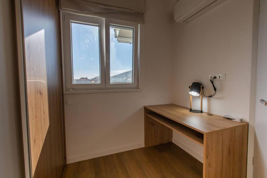 Apartman Anja, Apartman S Pogledom Apartment โตรกีร์ ภายนอก รูปภาพ