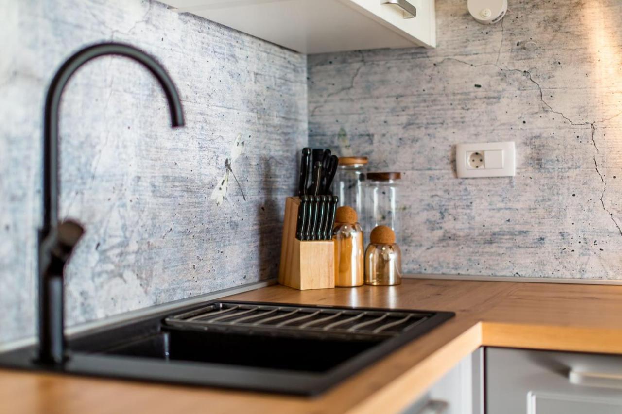 Apartman Anja, Apartman S Pogledom Apartment โตรกีร์ ภายนอก รูปภาพ